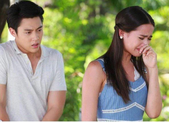 Bán đất nuôi mẹ chồng bị liệt hơn 3 năm, vợ chồng tôi bàng hoàng khi đọc tờ di chúc của bà