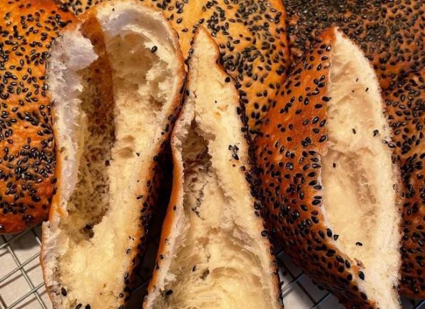 Mẹo làm mẻ bánh tiêu ngon khó cưỡng: Vỏ ngoài giòn, trong phồng xốp thơm ngon