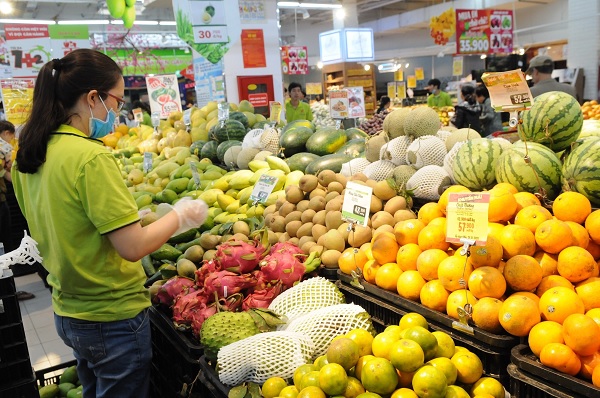 Lạm phát giá tiêu dùng tiến gần đến mức trần 4,5%