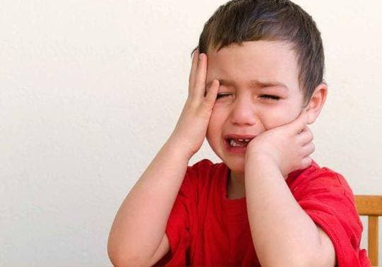 Ba nguyên nhân này sẽ ảnh hưởng đến ngoại hình của trẻ khi lớn lên, cha mẹ nên để trẻ thay đổi kịp thời