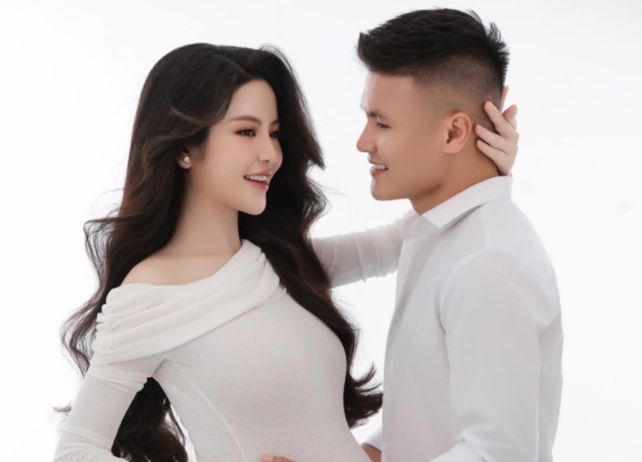 Chu Thanh Huyền sắp sinh em bé, Quang Hải được nhận đặc cách chưa từng có trong sự nghiệp