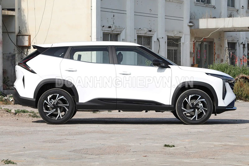 &#x2018;K&#x1EBB; hu&#x1EF7; di&#x1EC7;t&#x2019; Honda CR-V ra m&#x1EAF;t v&#x1EDB;i di&#x1EC7;n m&#x1EA1;o c&#xE1; t&#xED;nh, &#x111;&#x1ED9;ng c&#x1A1; t&#x103;ng &#xE1;p, gi&#xE1; h&#x1A1;n 300 tri&#x1EC7;u &#x111;&#x1ED3;ng