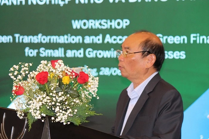 Ông Bùi Văn Lâm – Phó Giám đốc Sở KH&ĐT tỉnh Lâm Đồng, phát biểu tại hội thảo. 
