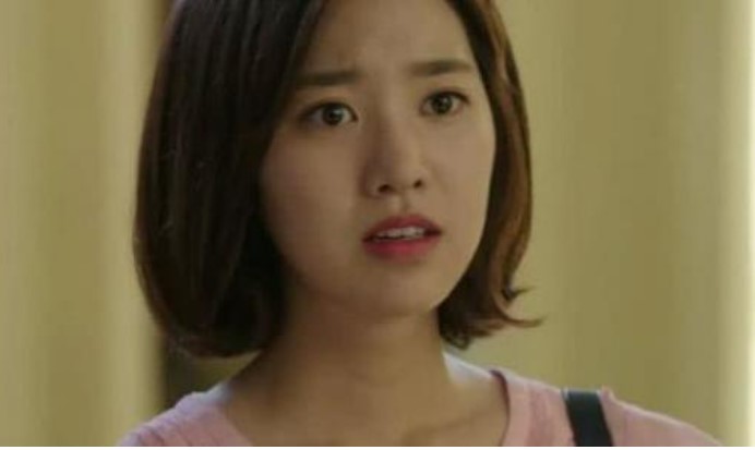 Sinh con xong, tôi về mẹ đẻ ở cữ, quay lại nhà mình lấy sữa bột, vừa mở cửa ra thì choáng váng