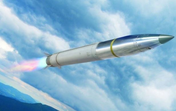 Mỹ bắt đầu sản xuất tên lửa GMLRS ER để cung cấp cho chiến sự 