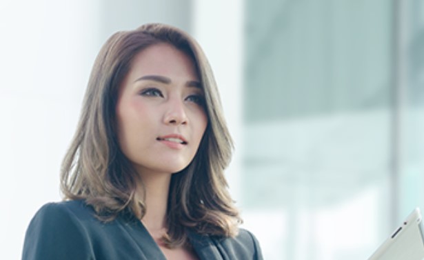 Thương chị hàng xóm ế chồng, tôi thường xuyên qua an ủi, để rồi hoảng sợ với "món quà" đầu năm chị ấy tặng