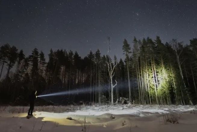 Tại sao con người không thể nhìn rõ màu sắc trong bóng tối?