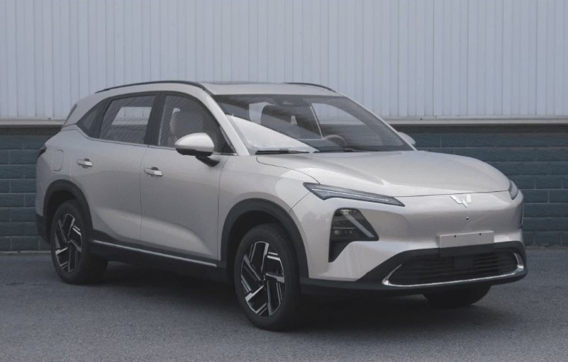 Anh em với xe điện rẻ nhất Việt Nam chính thức trình làng: ăn xăng chỉ 4,98 lít/100 km, giá siêu rẻ đe dọa Honda CR-V