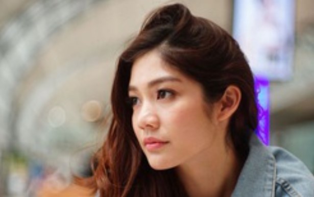 Về nhà bạn trai chơi, tôi bất ngờ bị chị hàng xóm "quàng vào cổ" số nợ lên đến 2 tỷ