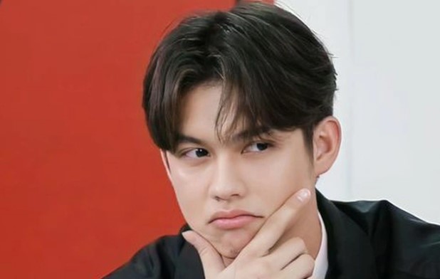 Ngày vợ tôi sinh con, chị hàng xóm mang túi trứng gà qua biếu, thế nhưng vợ tôi bức xúc bắt chị biếu mỗi tháng một con gà