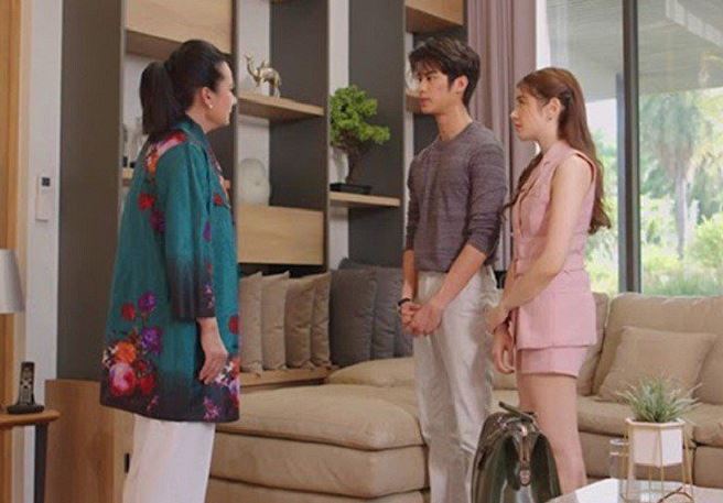 Con trai ốm nặng mẹ chồng liền thử lòng nàng dâu, nào ngờ nhận được cái kết đẫm lệ