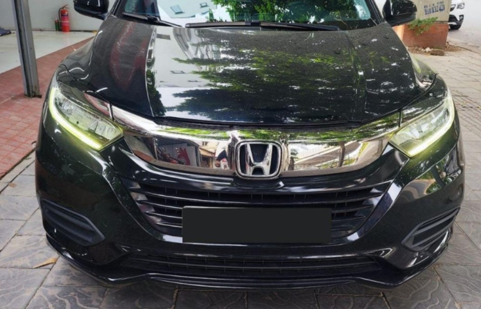 Honda HR-V 2019 chạy lướt hơn 2 vạn km xuống giá ngang một chiếc Hyundai i10