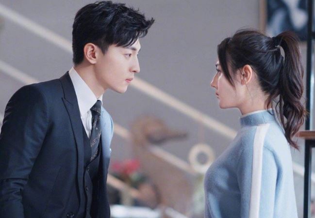 Con dâu trách bố chồng thiên vị vì cho con út tiền mua nhà, chồng nói một câu khiến vợ im lặng