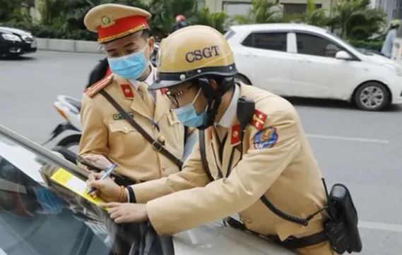 Kiểm tra giấy tờ qua VNeID có giá trị như kiểm tra trực tiếp giấy tờ