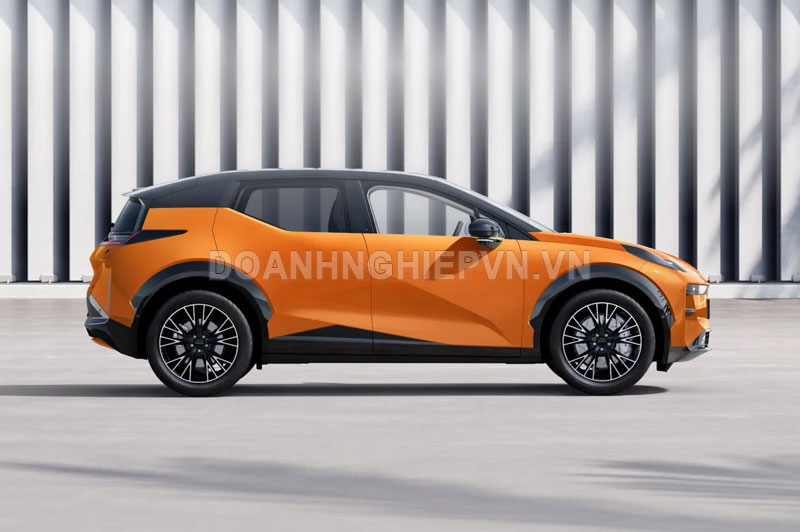 SUV đẹp mê ly, công suất 422 mã lực, giá 650 triệu đồng