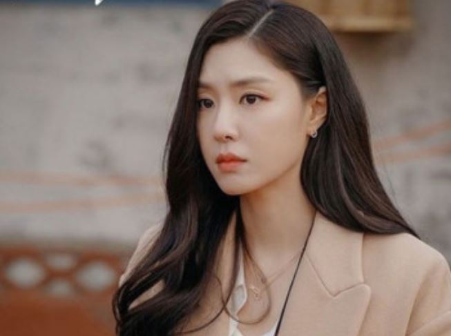 Kết hôn ba năm, bạn bè ghen tỵ vì tôi được chồng chiều chuộng hết mực, nào ngờ sau đó tôi nuốt nước mắt vào tim