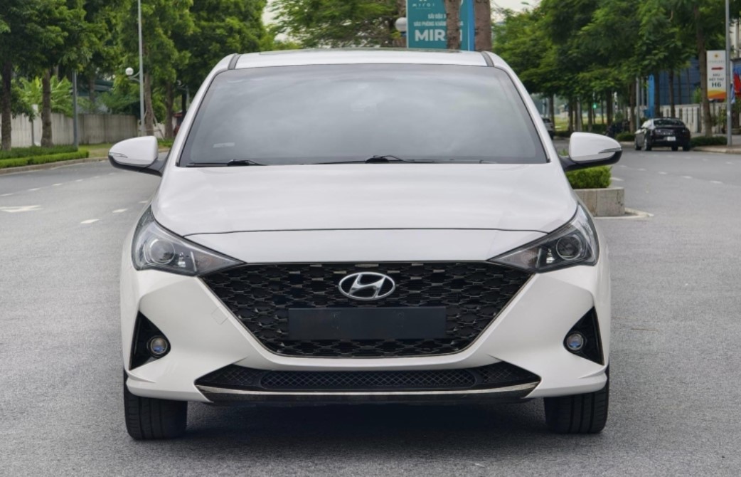 Hyundai Accent chạy ‘lướt’ 1 năm rao bán với giá khó tin