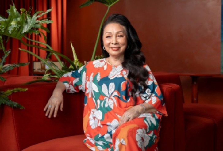 Nghệ sĩ cải lương đầu tiên có bằng Tiến sĩ, ở biệt thự 100 tỷ, 80 tuổi vẫn học: Nghe cách nuôi dạy con mới "choáng"