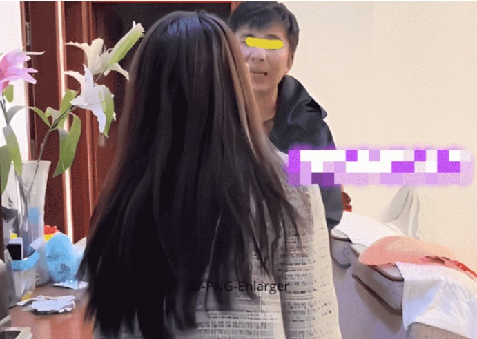 Vợ bị chồng đuổi ra khỏi nhà sau khi biết lương vợ 40 triệu nhưng nói dối chỉ 5 triệu