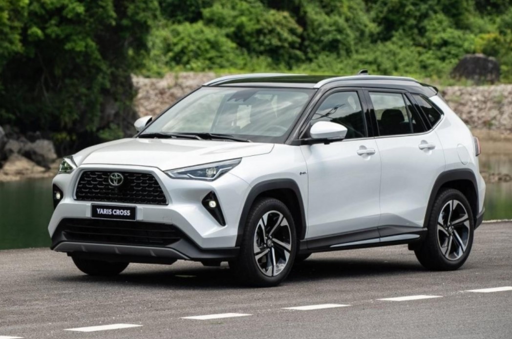 Yaris Cross vượt mặt Corolla Cross để trở thành xe Toyota ăn khách nhất tháng 06/2024