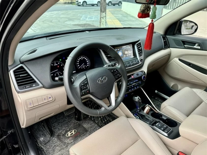 Ngỡ ngàng giá bán của Hyundai Tucson 2019 sau 5 năm lăn bánh 492133