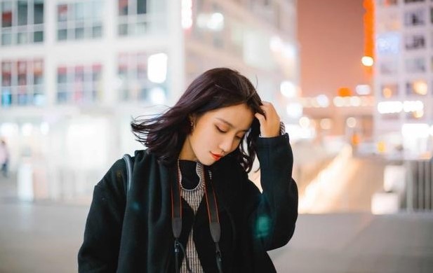 Tôi ngây ngẩn khi bỗng dưng được bác hàng xóm di chúc cho 1 tỷ