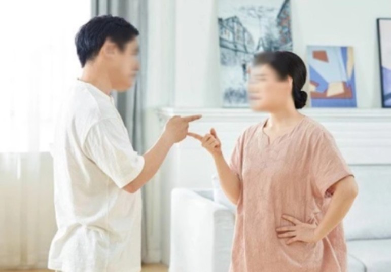 Chồng ám ảnh chuyện người hàng xóm làm nên nghi ngờ 3 đứa con không phải ruột thịt và yêu cầu xét nghiệm ADN