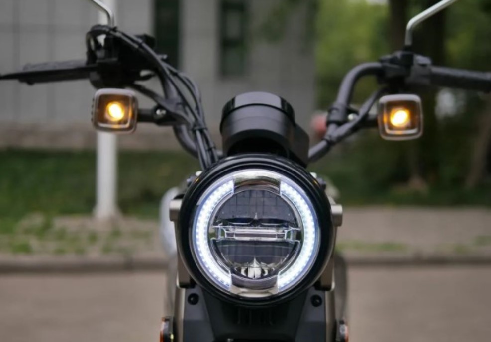 D&#x1EB9;p Honda Future &#x111;i, &#x2018;vua xe s&#x1ED1;&#x2019; 125cc &#x111;&#x1EB9;p nh&#x1B0; Yamaha PG-1 ra m&#x1EAF;t, c&#xF3; ABS 2 k&#xEA;nh, gi&#xE1; 32 tri&#x1EC7;u &#x111;&#x1ED3;ng