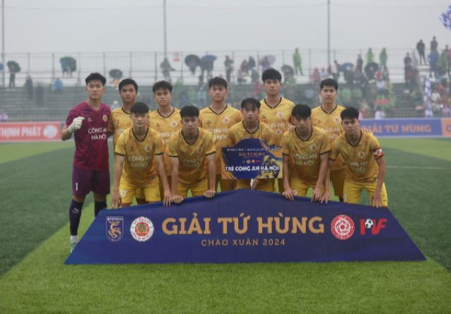 HLV Park Hang Seo bất ngờ 'giúp sức' cho CAHN