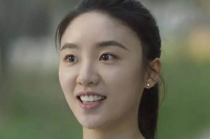 Sáng nào vợ cũng nấu mì tôm cho chồng, tôi bực mình bảo "sang hàng xóm mà học tập" nhưng cô ấy ngã quỵ dưới chân mới tái mặt