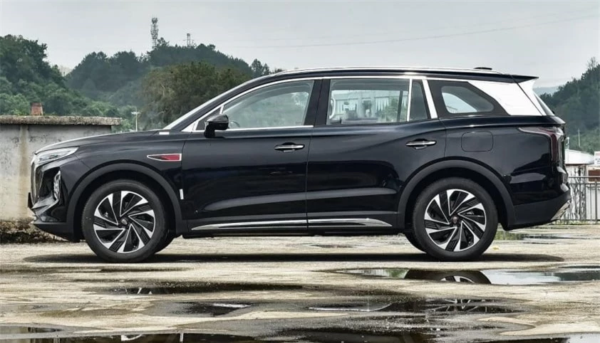 Hongqi-HS7-PHEV