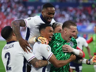 Thắng nghẹt thở Thuỵ Sĩ trên chấm luân lưu, Anh thẳng tiến Bán kết Euro 2024