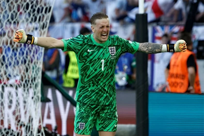 Thắng nghẹt thở Thuỵ Sĩ trên chấm phạt đền, Anh thẳng tiến Bán kết Euro 2024 494095