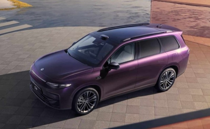 SUV thiết kế sang chảnh, siêu tiết kiệm xăng, giá hơn 500 triệu đồng