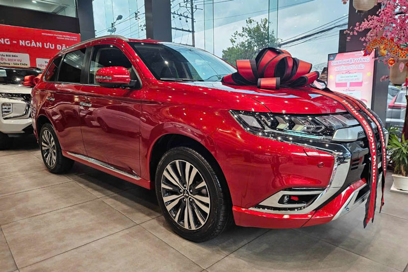 Bảng giá xe Mitsubishi tháng 7/2024: Ưu đãi hấp dẫn, thêm lựa chọn mới