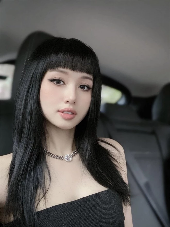 Hot girl đời đầu "chiến" không kém Huyền Baby từng dính nghi vấn trùng tu vòng 1, sắc vóc tuổi 35 vẫn đỉnh- Ảnh 3.