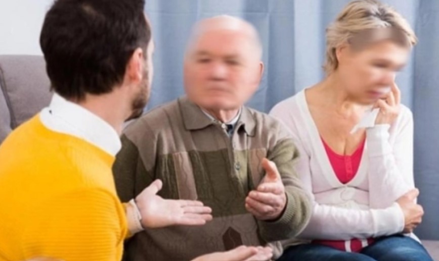 Tôi quyết tâm đi bước nữa với bạn trai cũ ở tuổi 56, nửa đêm anh làm tôi tổn thương phải nhập viện