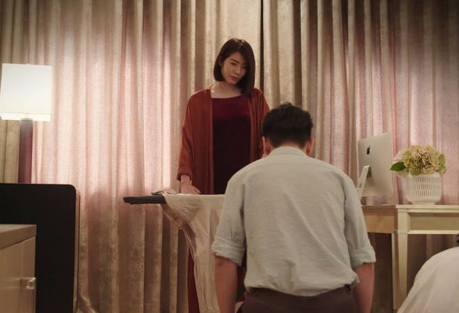 Bạn thân đi lấy chồng, phù dâu nhìn thấy chú rể đột nhiên nổi giận lôi đình