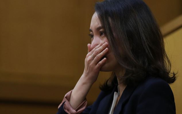 Chồng đi công tác, tôi về quê thăm bạn thân mới sinh thì chết lặng khi thấy cảnh "như trong phim" trong sân