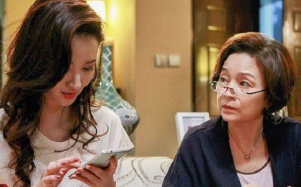 Cưới nhau chưa lâu, mẹ chồng lên tiếng 'mượn' lại vàng cưới của tôi để tặng con gái, tôi chỉ làm 1 việc khiến bà ngượng chín mặt