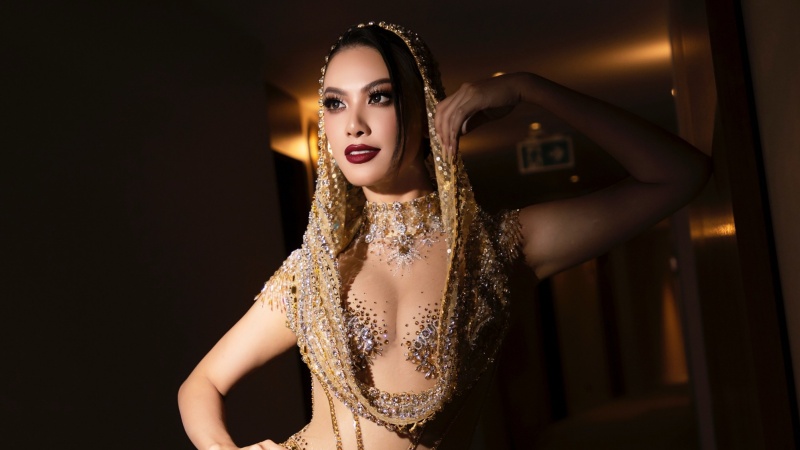 Á hậu - giám khảo Kim Duyên khoe vẻ đẹp tựa nữ thần trong đêm chung kết Miss Supranational 2024