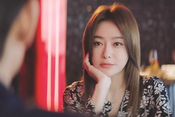 Ngày nào chồng cũ cũng ghé nhà tưởng anh muốn quay về với vợ con, biết lý do thật sự tôi cay đắng vô cùng