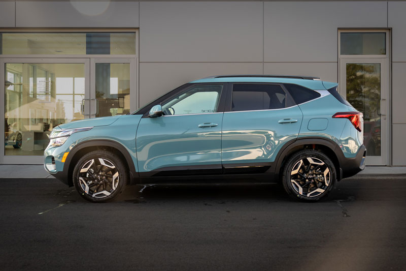 Kia Seltos 2025 tr&#xEC;nh l&#xE0;ng, gi&#xE1; kh&#x1EDF;i &#x111;i&#x1EC3;m g&#x1EA7;n 600 tri&#x1EC7;u &#x111;&#x1ED3;ng