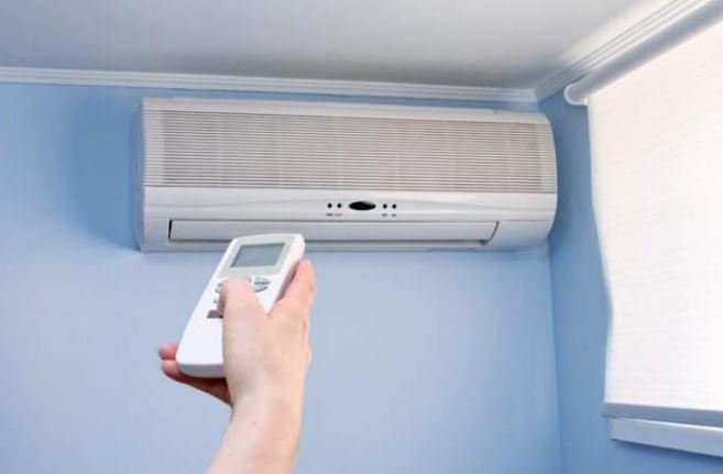 Mùa nóng, bật điều hòa kiểu này vừa tốn điện vừa ảnh hưởng sức khỏe, hầu như gia đình nào cũng mắc phải sai lầm tai hại