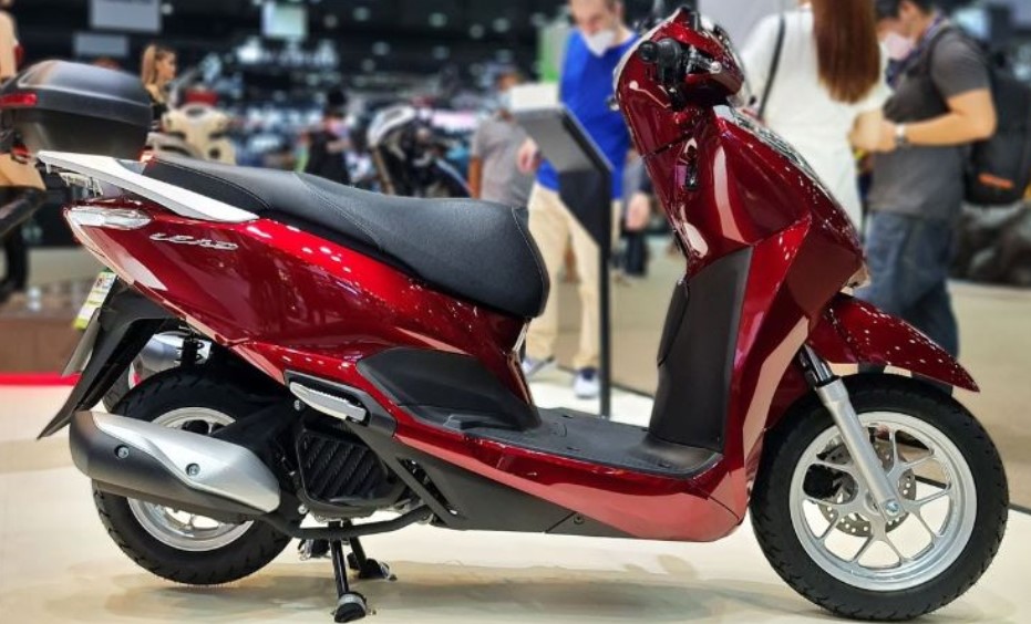 Gi&#xE1; xe Honda LEAD &#x111;&#x1EA7;u th&#xE1;ng 7/2024 c&#x1EF1;c b&#xEC;nh d&#xE2;n, gi&#xE1; r&#x1EBB; ngang ng&#x1EED;a Vision thu h&#xFA;t kh&#xE1;ch Vi&#x1EC7;t