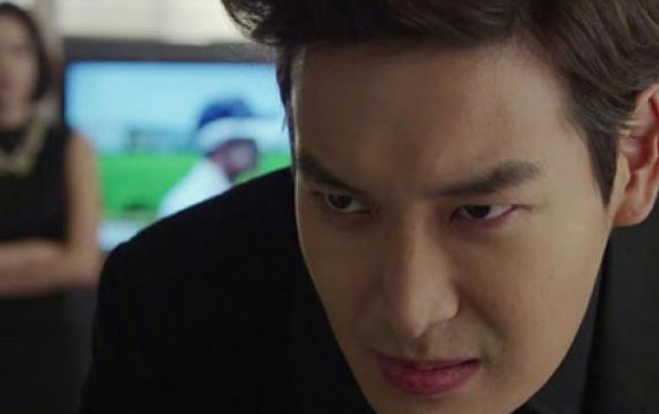 Ly hôn 10 tháng, một mình chẳng yêu ai lại nôn nghén mang thai, đến khi nghe mẹ nói 1 câu tôi mới ngỡ ngàng chết lặng