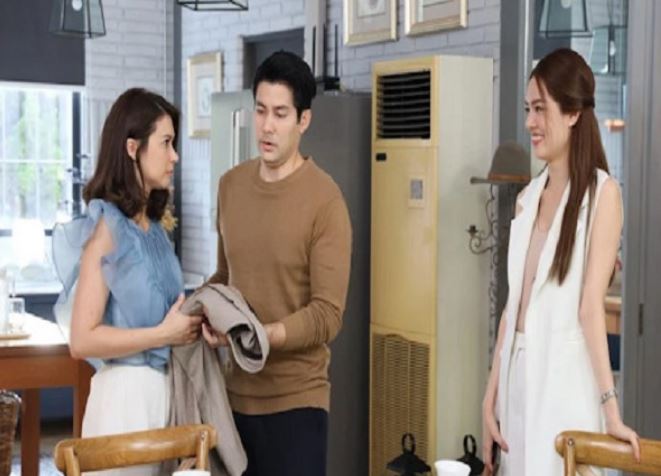 Mang hết tiền đi cho bồ, ngày trở về với vợ tôi điếng hồn khi nghe em vừa cười vừa nói: ‘Anh đi lâu quá, tôi tìm bố mới cho con rồi còn đâu’