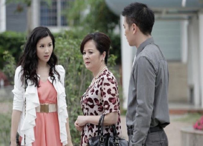 Thủ tiết thờ chồng 10 năm, nàng dâu bật ngửa khi nghe lời đề nghị oái oăm này từ phía bố mẹ chồng