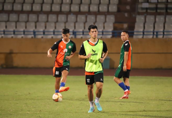 CAHN chiêu mộ Trần Đình Trọng?