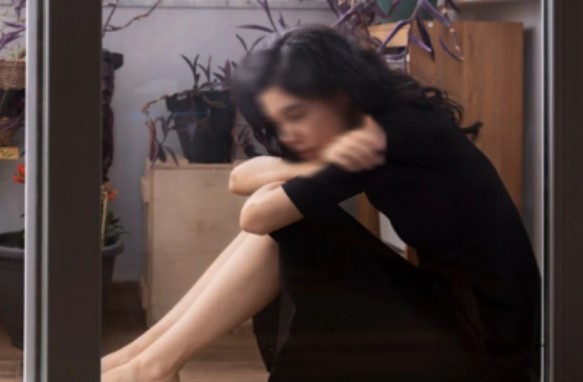 Mẹ ốm nằm viện, tôi đi chăm 15 ngày tiêu hết 500 triệu nhưng mẹ coi như không thấy, em trai cho 2 triệu thì lại khen lấy khen để